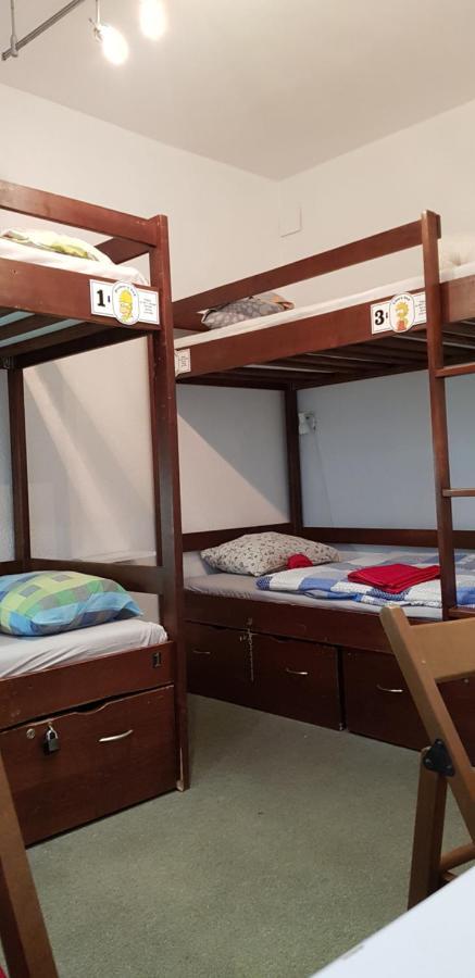 W Rynku Hostel Wroclaw Bagian luar foto